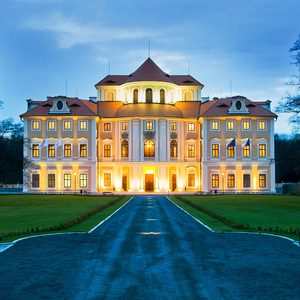 ce2ef421-e080-3b27-8966-77510fe9fd15